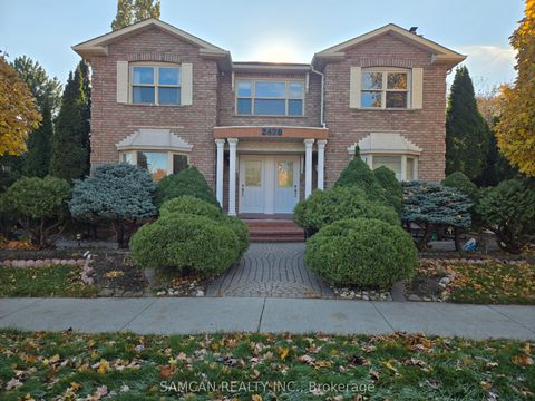 2470 Wynten Way 2 Oakville ON L6J 7K8