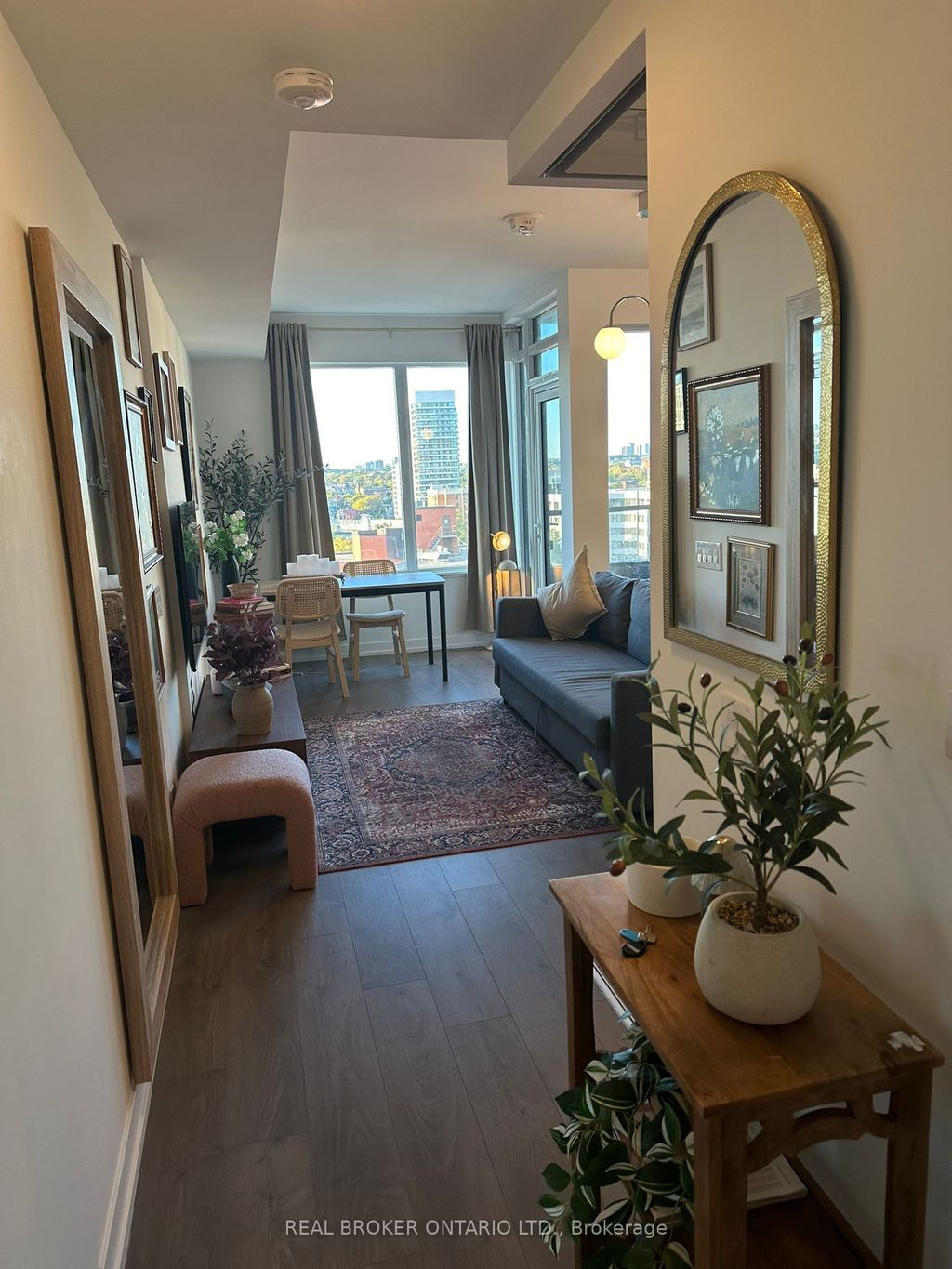 Photo of 270 Dufferin Street #820, Toronto, ON M6K 0H8 (MLS # W12422159)