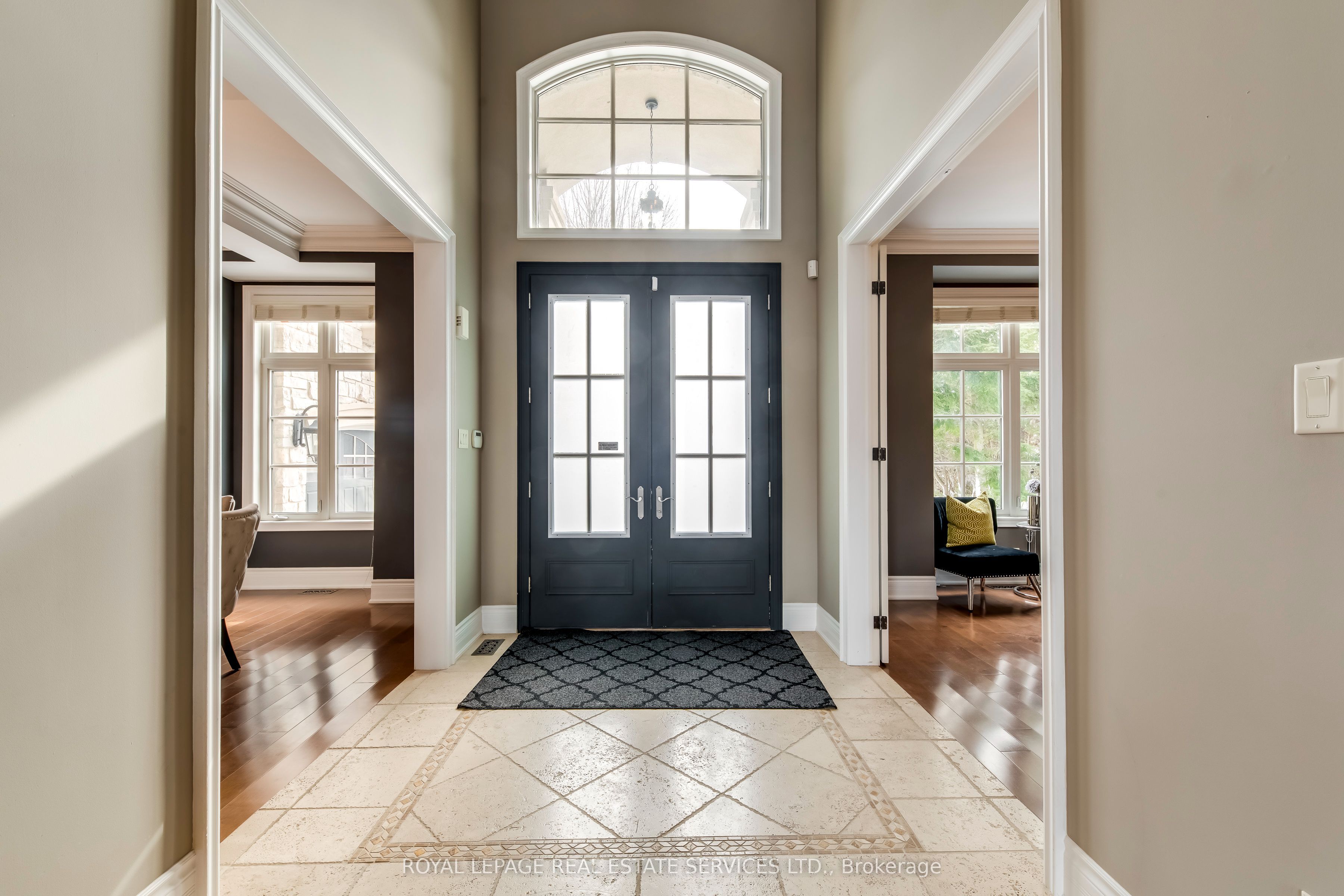 3341 Lakeshore Road