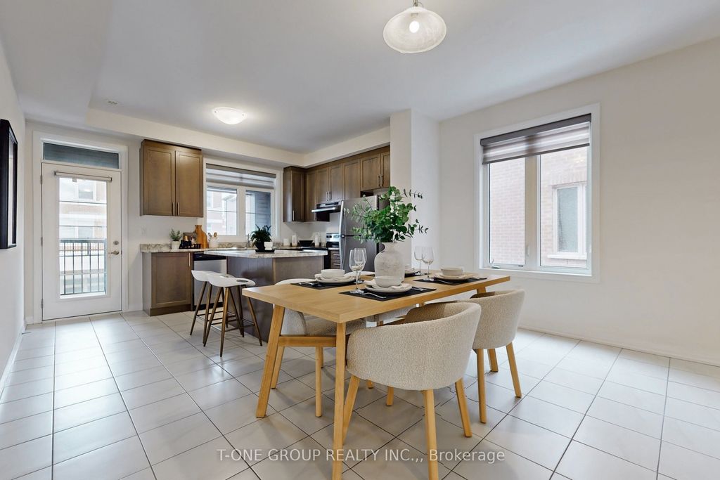 Photo of 32 Stoeber Lane, Markham, ON L6B 0S1 (MLS # N12926464)