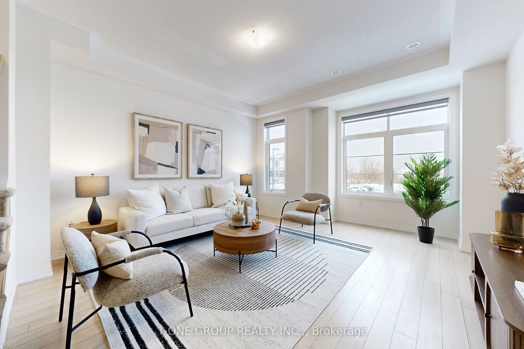 Photo of 32 Stoeber Lane, Markham, ON L6B 0S1 (MLS # N12926464)