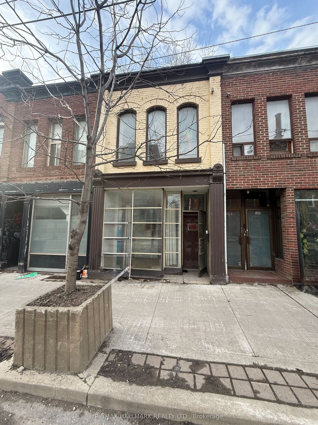 Photo of 511 Queen Street E, Toronto, ON M5A 1V1 (MLS # C13057370)
