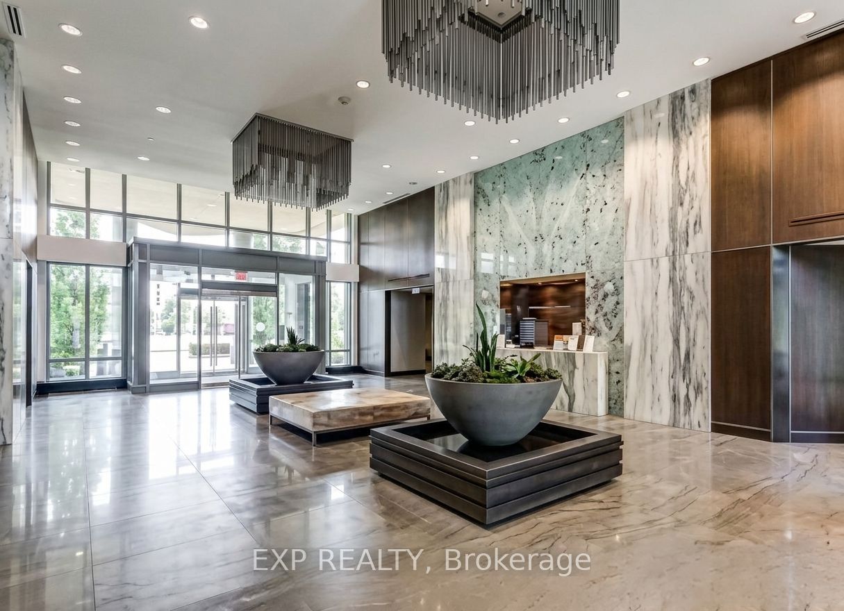 205 Sherway Gardens Road 2006