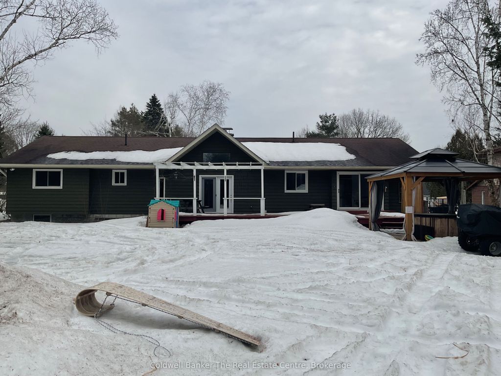 Photo of 3 Glendale Road, Bracebridge, ON P1L 1B3 (MLS # X12944972)