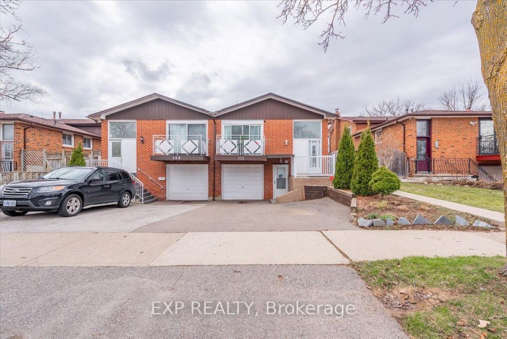 Photo of 135 Mill Street N, Brampton, ON L6X 2P1 (MLS # W12948860)