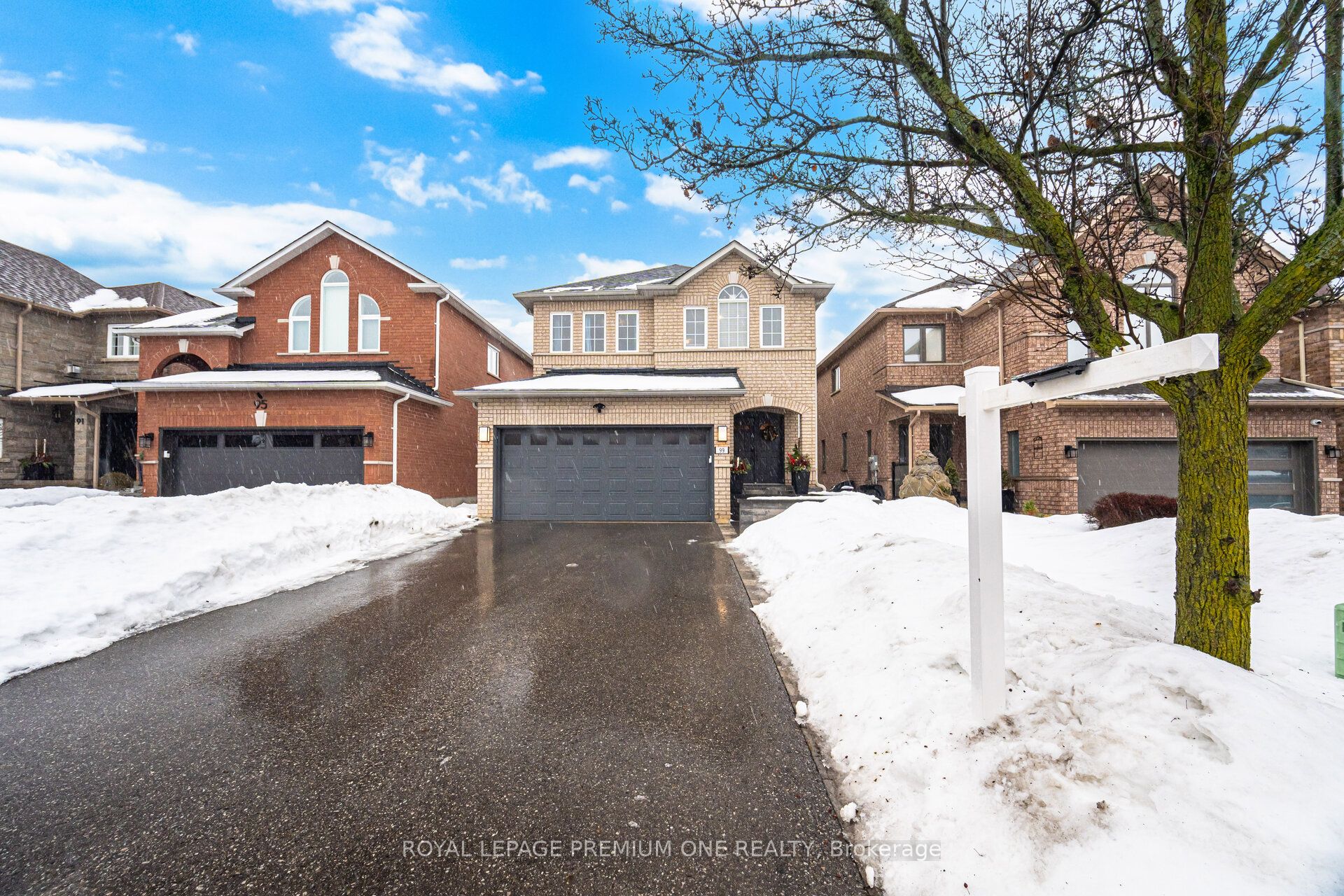 99 Royal Pine Avenue