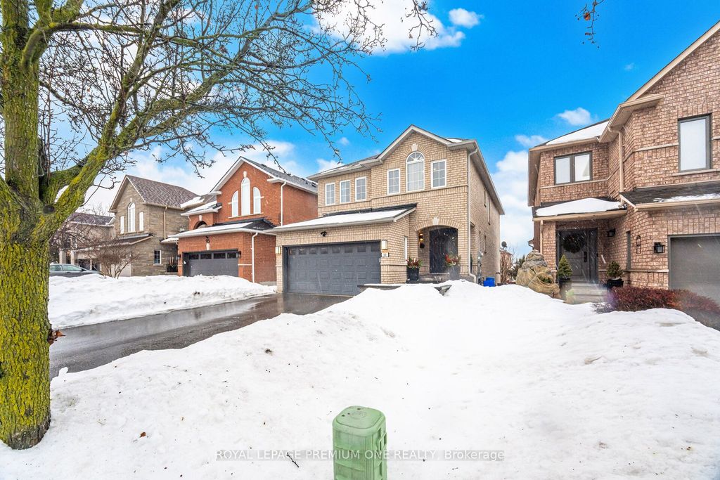 Photo of 99 Royal Pine Avenue, Vaughan, ON L4H 1S8 (MLS # N12809054)