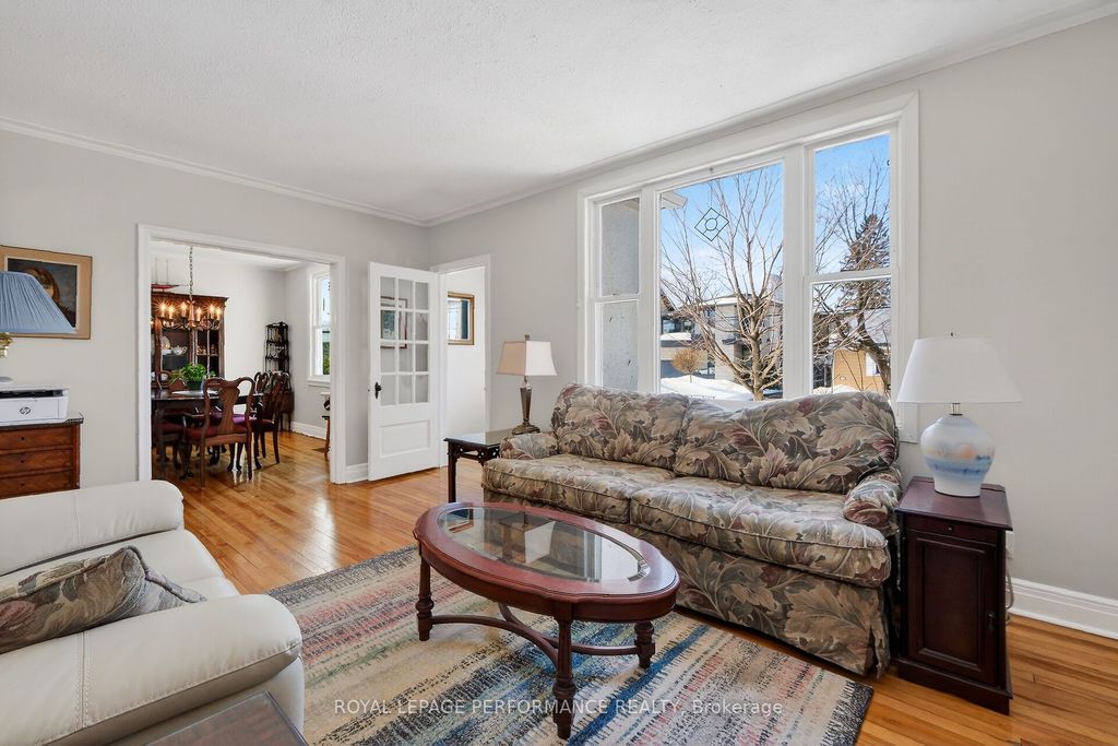 Photo of 235 Cowley Avenue, Tunneys Pasture and Ottawa West, ON K1Y 0H2 (MLS # X12857350)