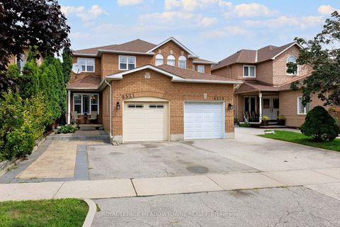 6521 Sapling Trail Mississauga ON L5N 7J3