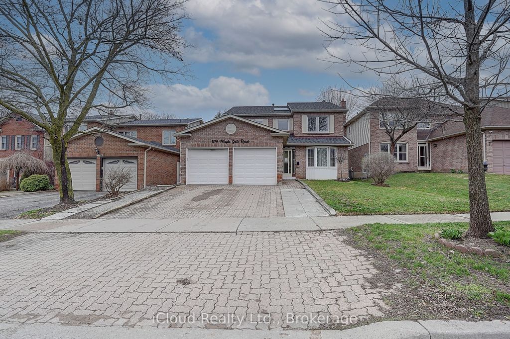Photo of 1114 Maple Gate Road, Pickering, ON L1X 1B8 (MLS # E13015420)
