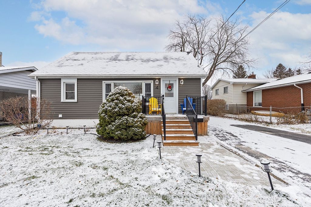 Photo of 4 Bishop Street, Kingston, ON K7M 3P4 (MLS # X12650258)