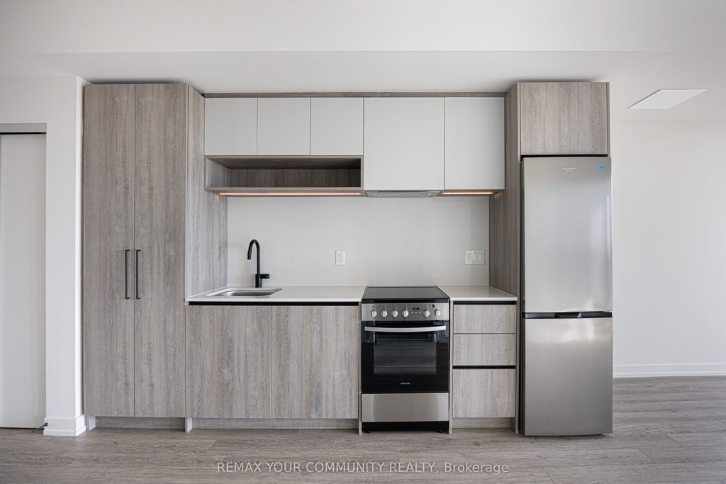 Photo of 181 Sterling Road #1005, Toronto, ON M6R 2B2 (MLS # C13867242)