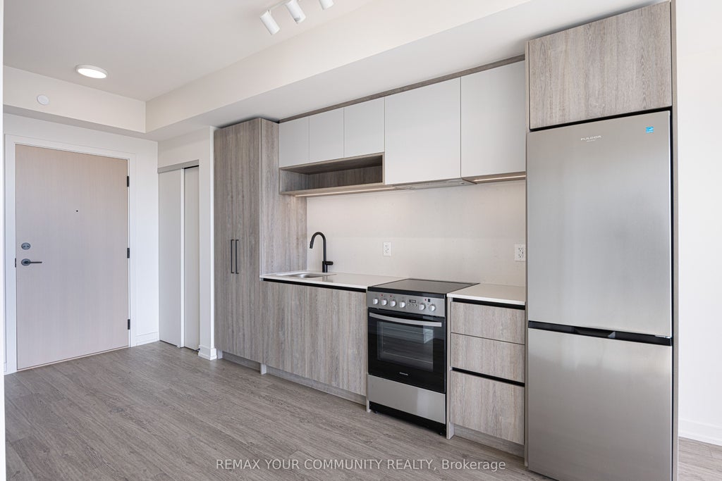 Photo of 181 Sterling Road #1005, Toronto, ON M6R 2B2 (MLS # C13867242)