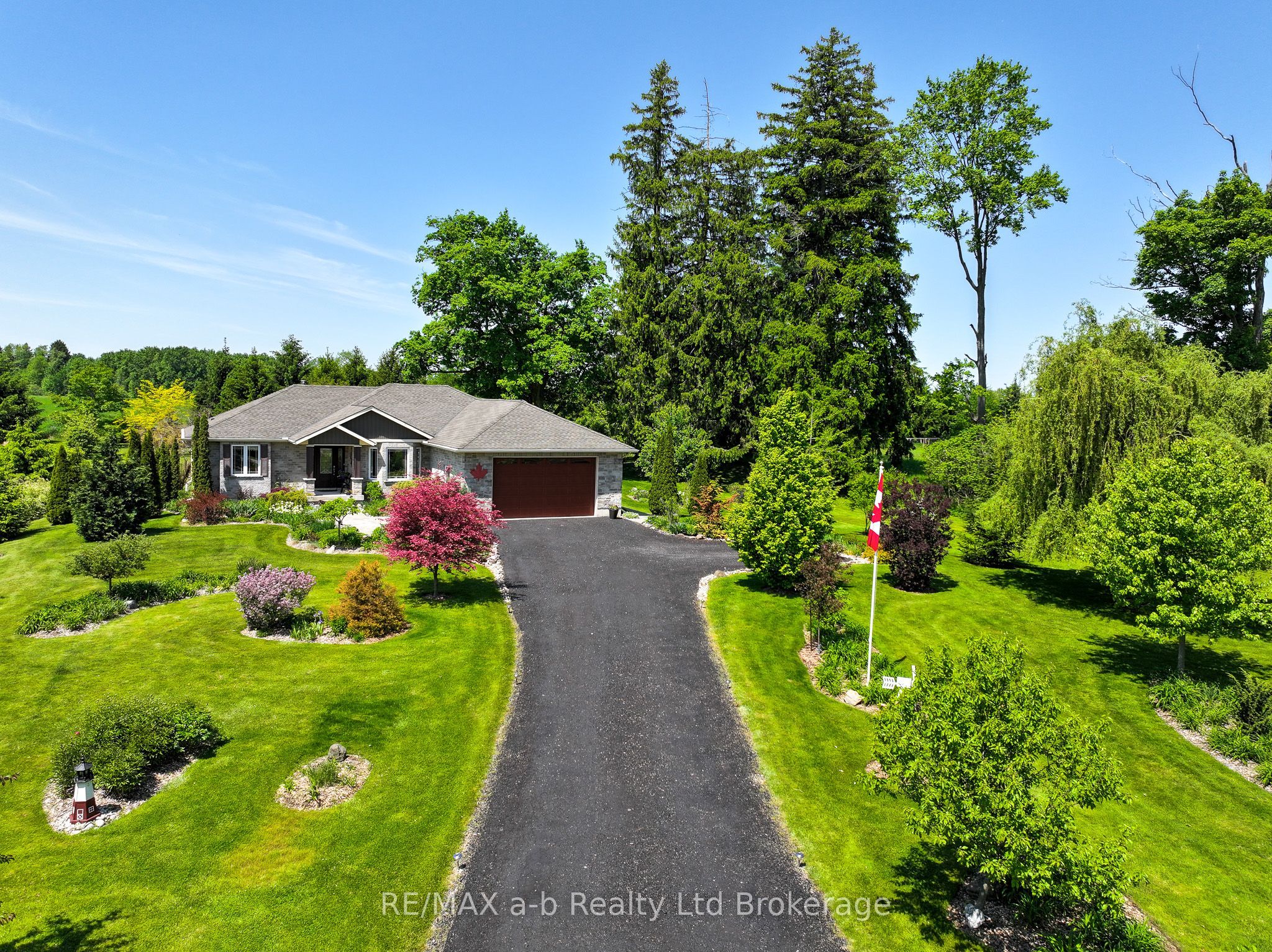 261 Middle Townline Road