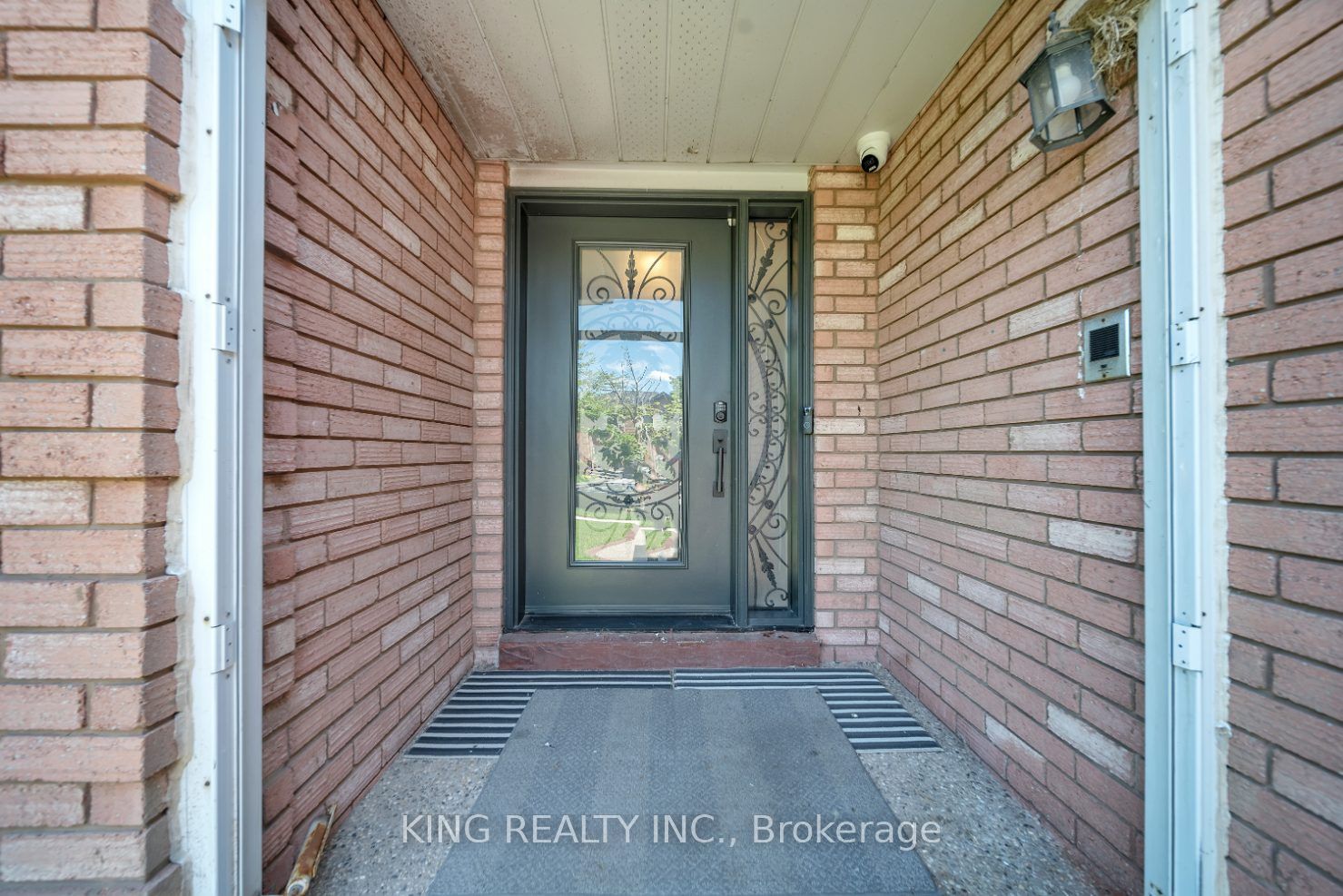 2606 Ambercroft Trail