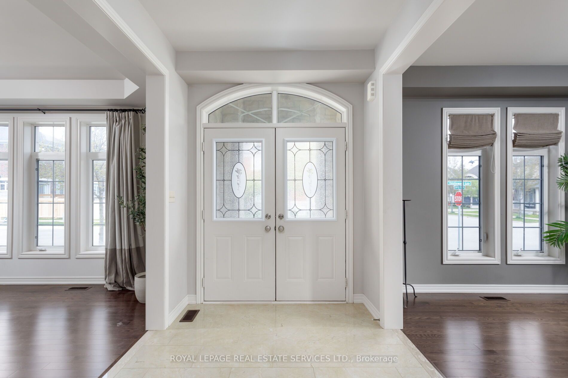 3158 Thistlewood Gate