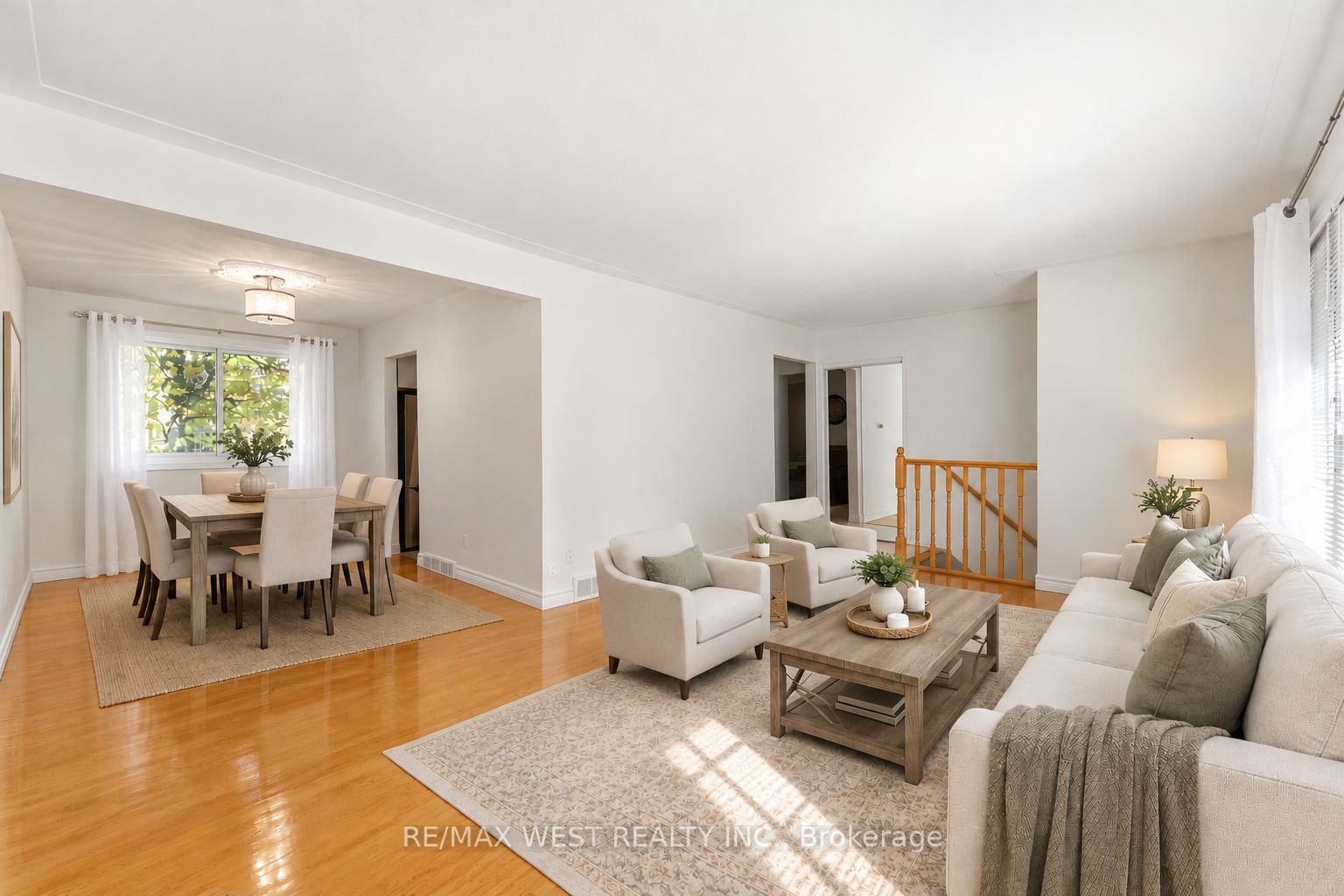 1380 Queen's Boulevard
