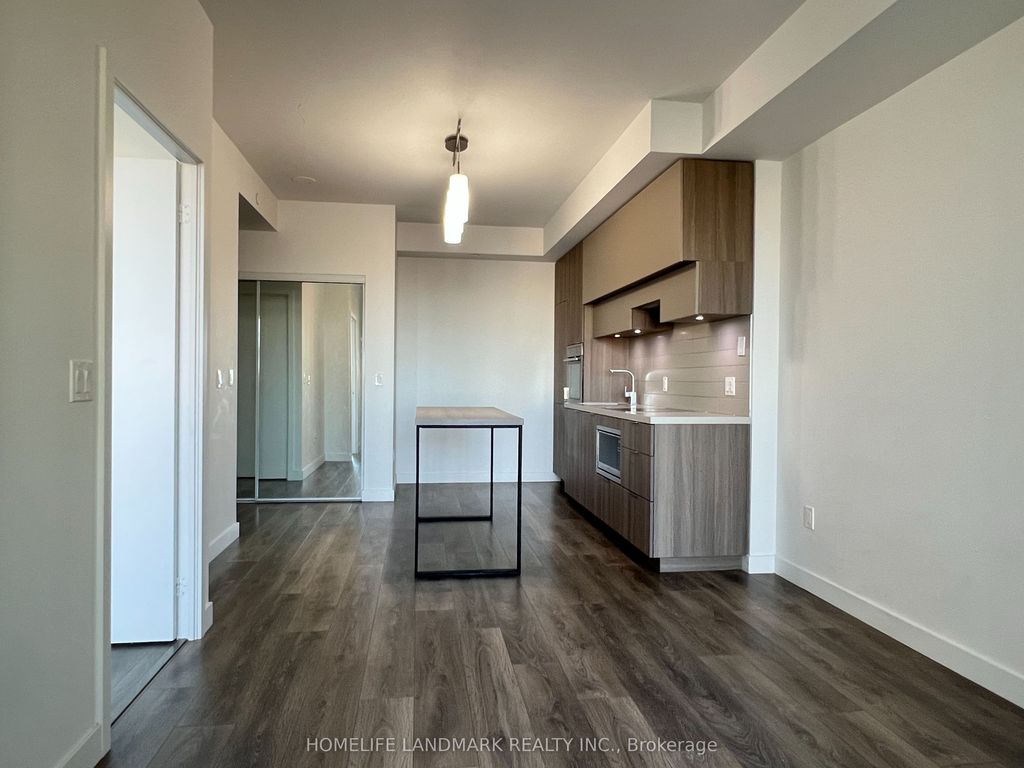 Photo of 8 Eglinton Avenue E #1007, Toronto, ON M4P 1A6 (MLS # C12464657)