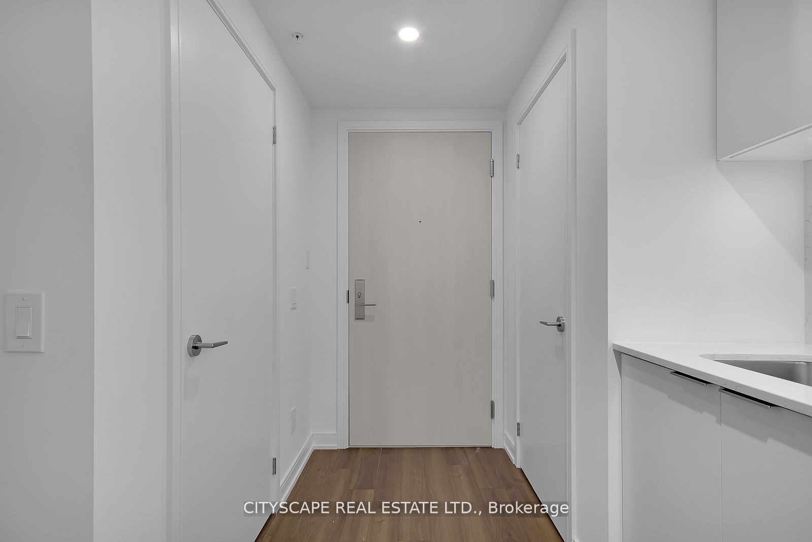 30 Samuel Wood Way 1207