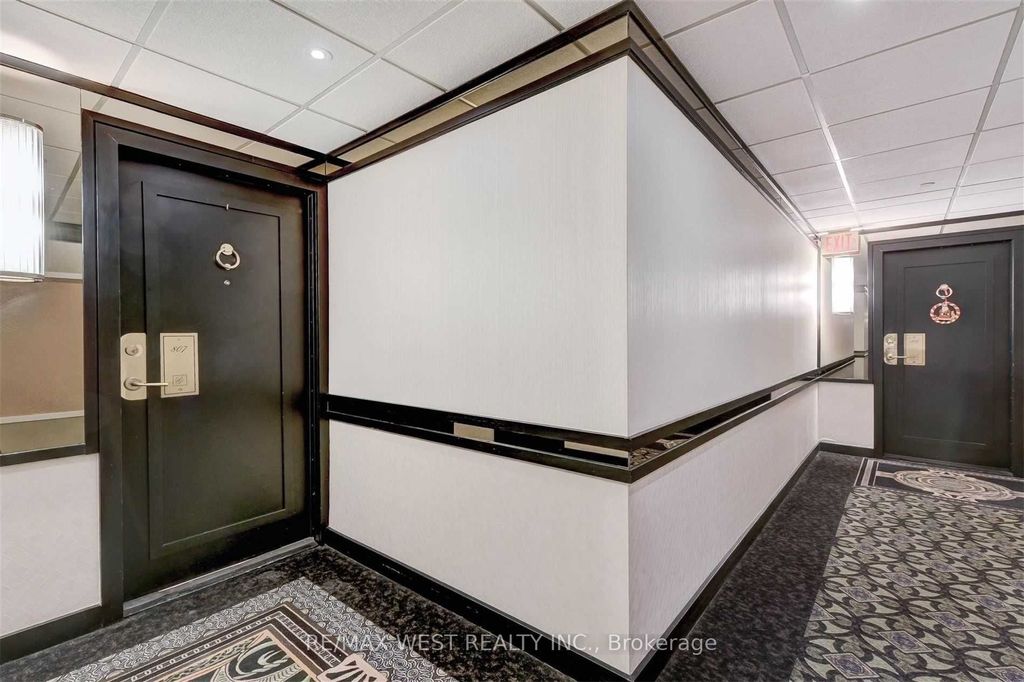 Photo of 2045 Lake Shore Boulevard W #807, Toronto, ON M8V 2Z6 (MLS # W12971260)