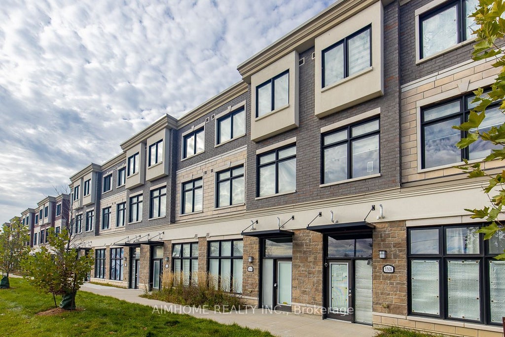 Photo of 5506 Main Street, Whitchurch-Stouffville, ON L4A 8B7 (MLS # N14091328)