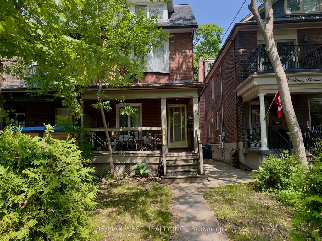 Photo of 221 Albany Avenue, Toronto, ON M5R 3C7 (MLS # C12483772)