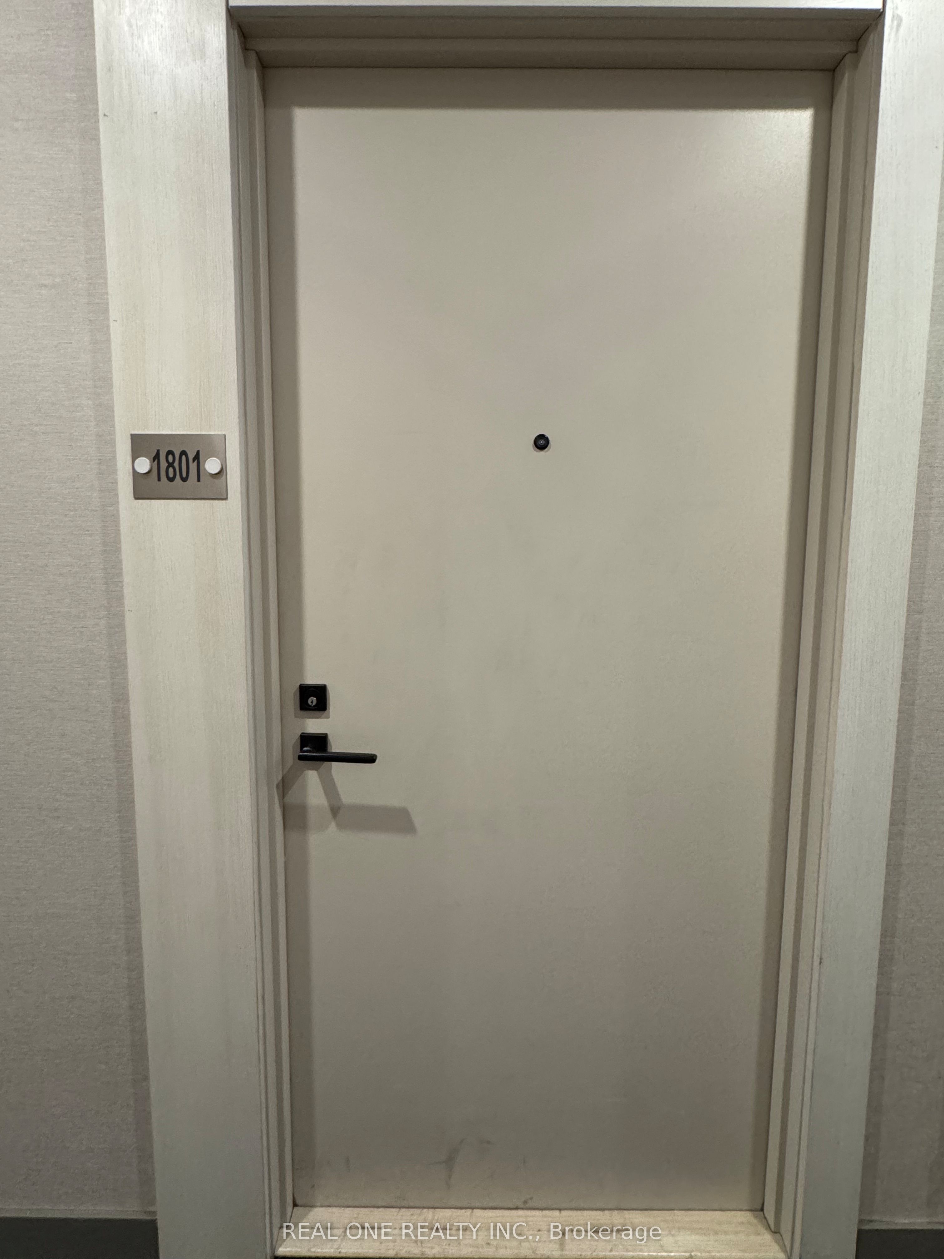 4699 Glen Erin Drive E 1801