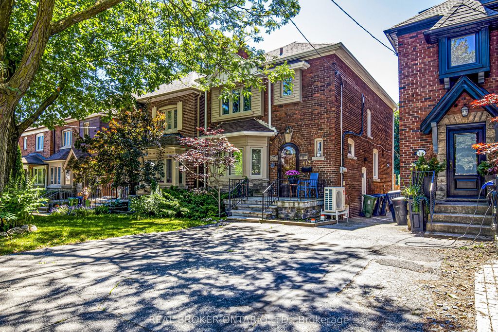 Photo of 413 Roselawn Avenue, Toronto, ON M5N 1J9 (MLS # C12970092)