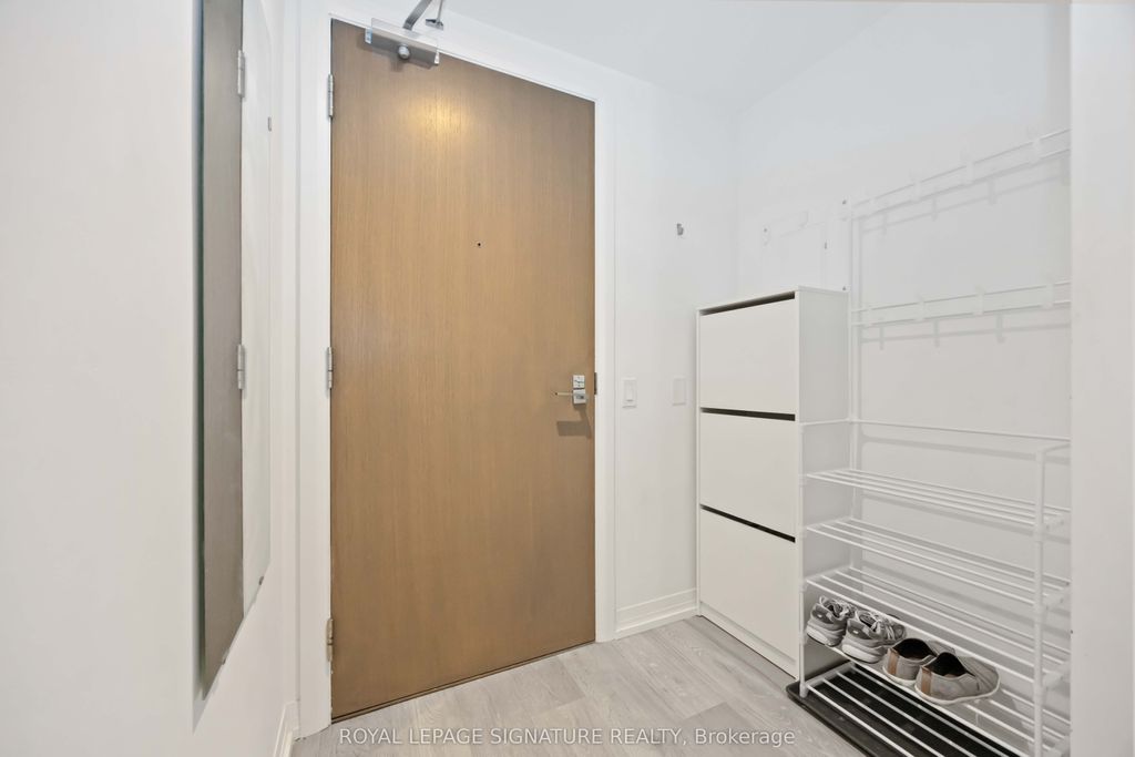 Photo of 251 Jarvis Street #1725, Toronto, ON M5B 0C3 (MLS # C12423229)