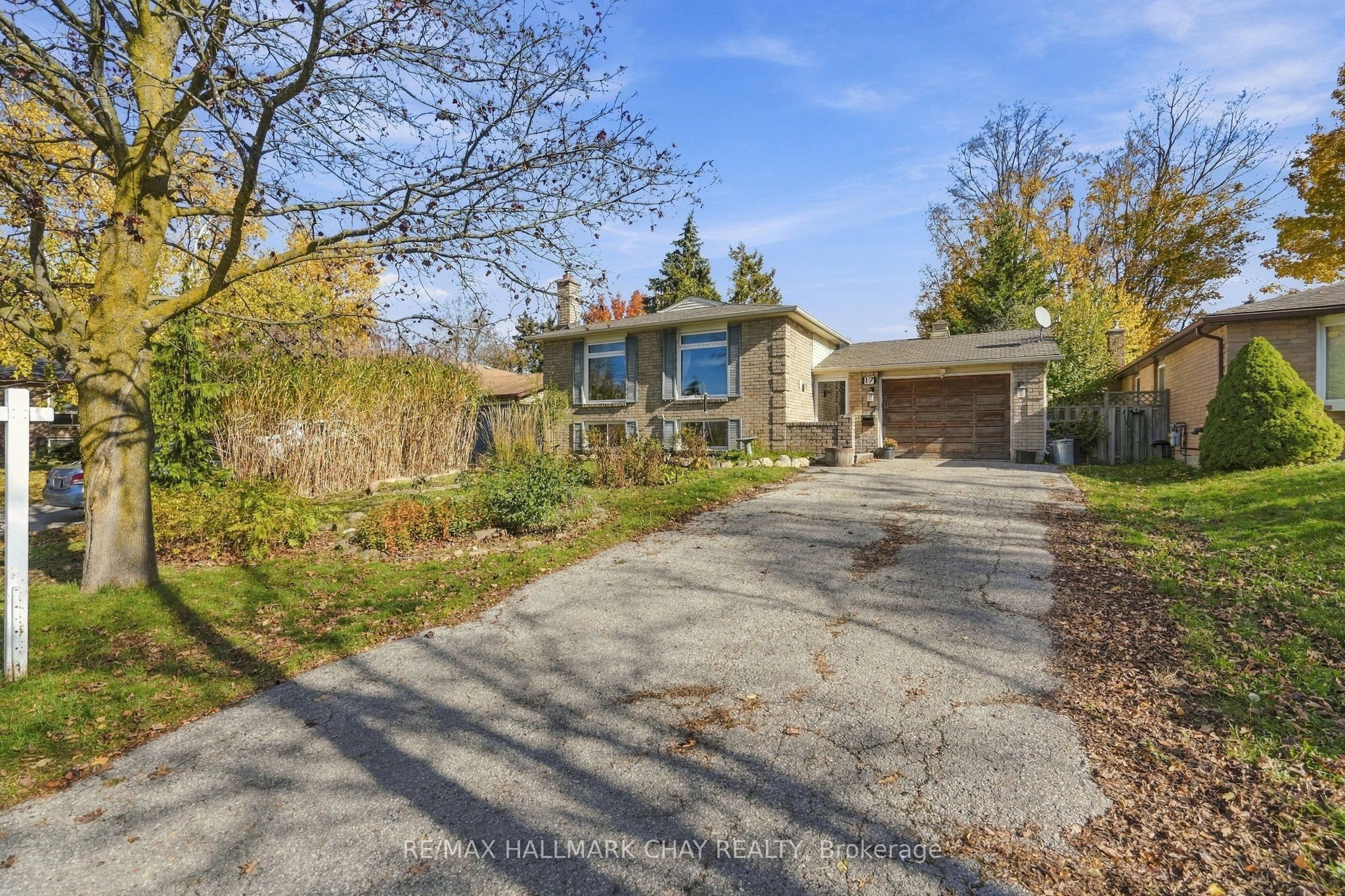 17 Wells Crescent