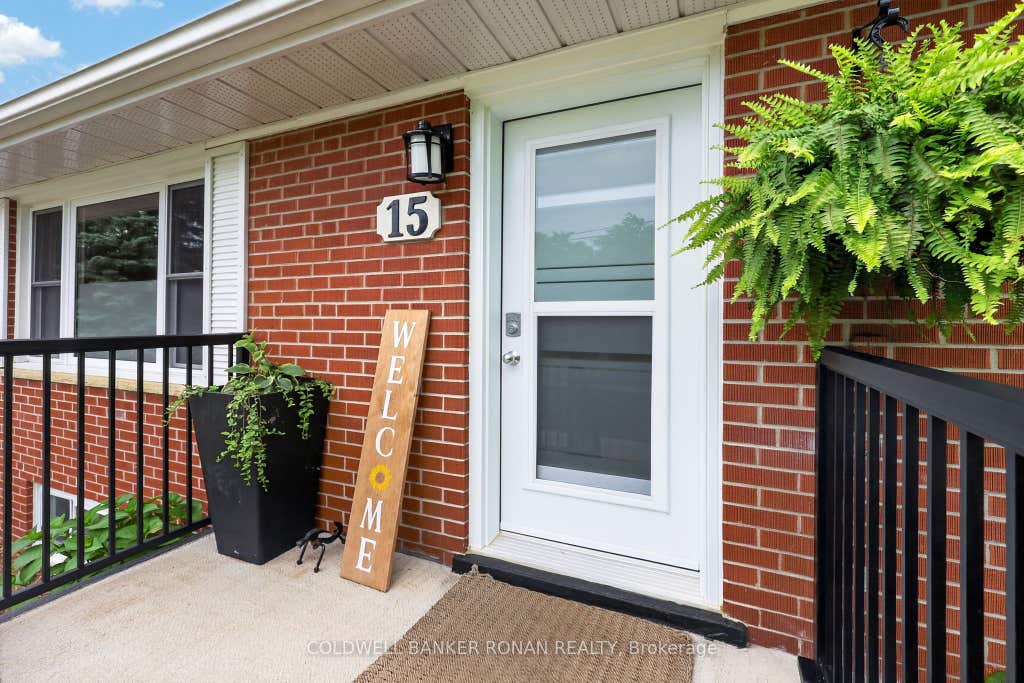 Photo of 15 Essa Road, New Tecumseth, ON L9R 1N3 (MLS # N13530068)