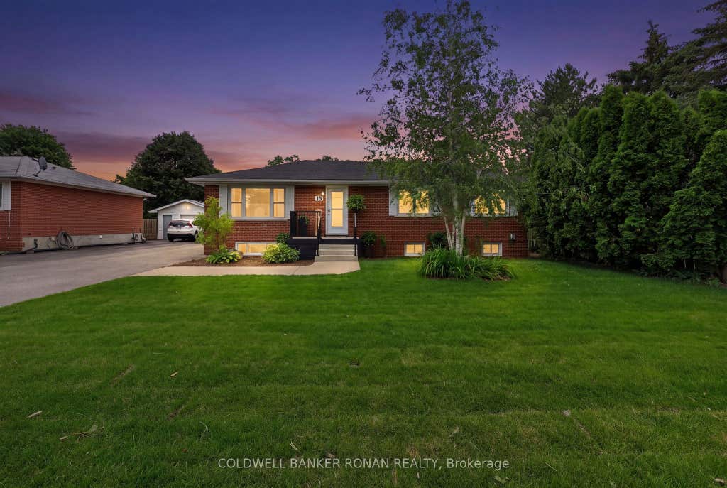 Photo of 15 Essa Road, New Tecumseth, ON L9R 1N3 (MLS # N13530068)