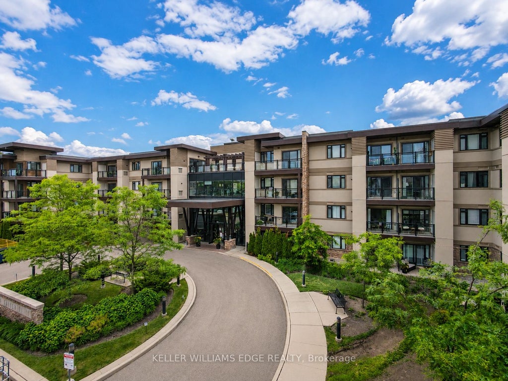 Photo of 128 Garden Drive #413, Oakville, ON L6K 0H7 (MLS # W13470296)