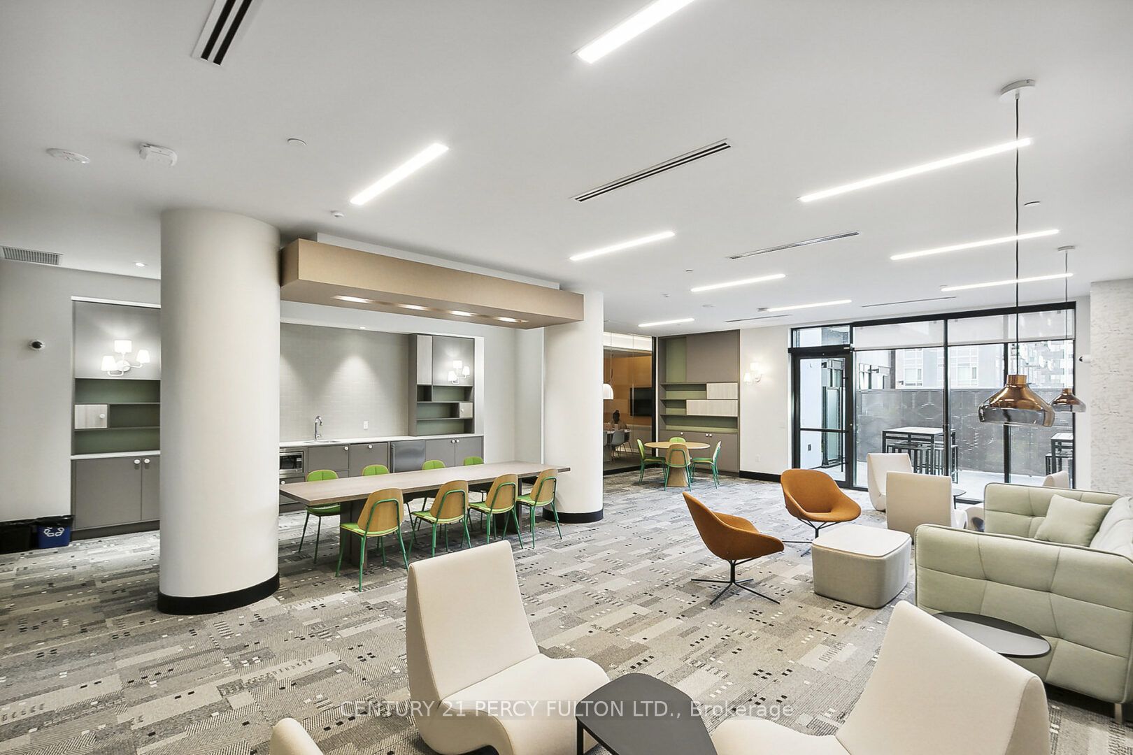 130 River Street E 501