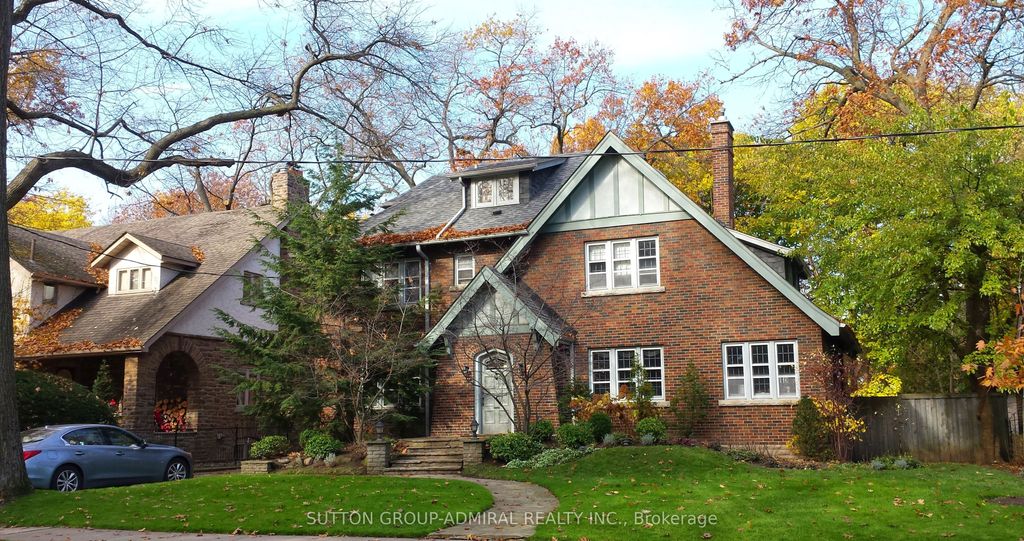 Photo of 72 Baby Point Road, Toronto, ON M6S 2G3 (MLS # W13051030)
