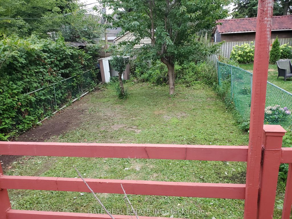 Photo of 27 Lambton Avenue, Toronto, ON M6N 2S2 (MLS # W12594356)