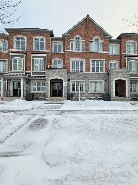 61 Memon Place Markham ON L6E 0S1