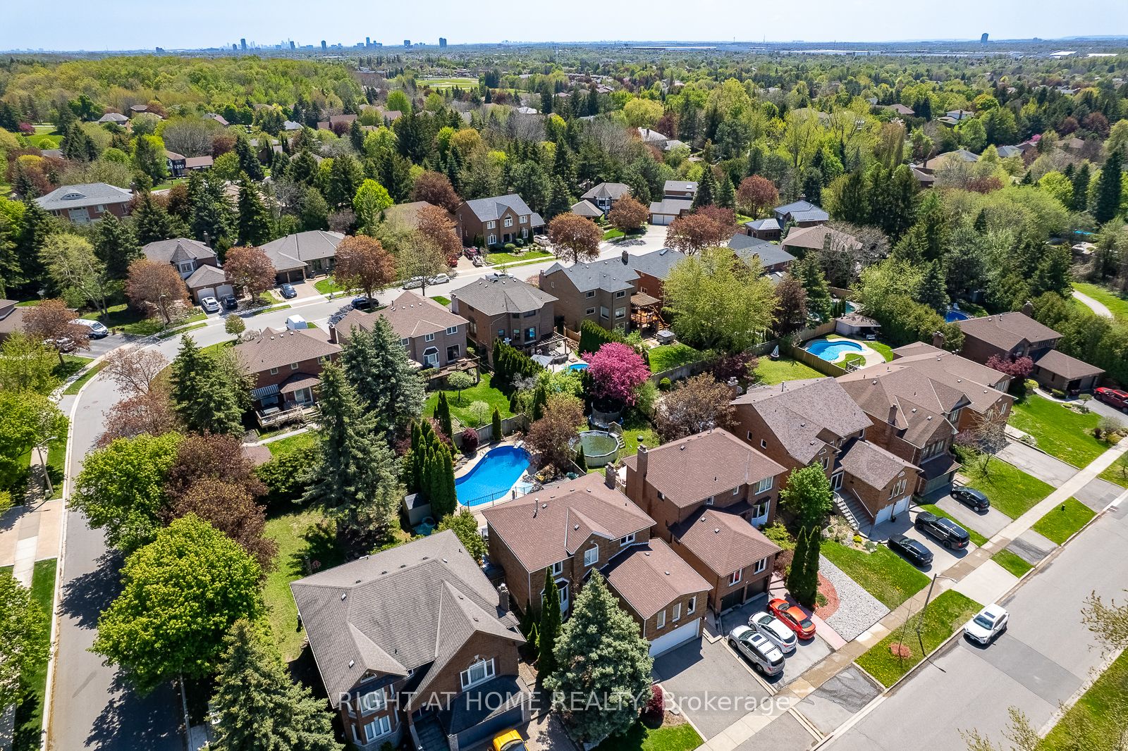 41 Christie Drive