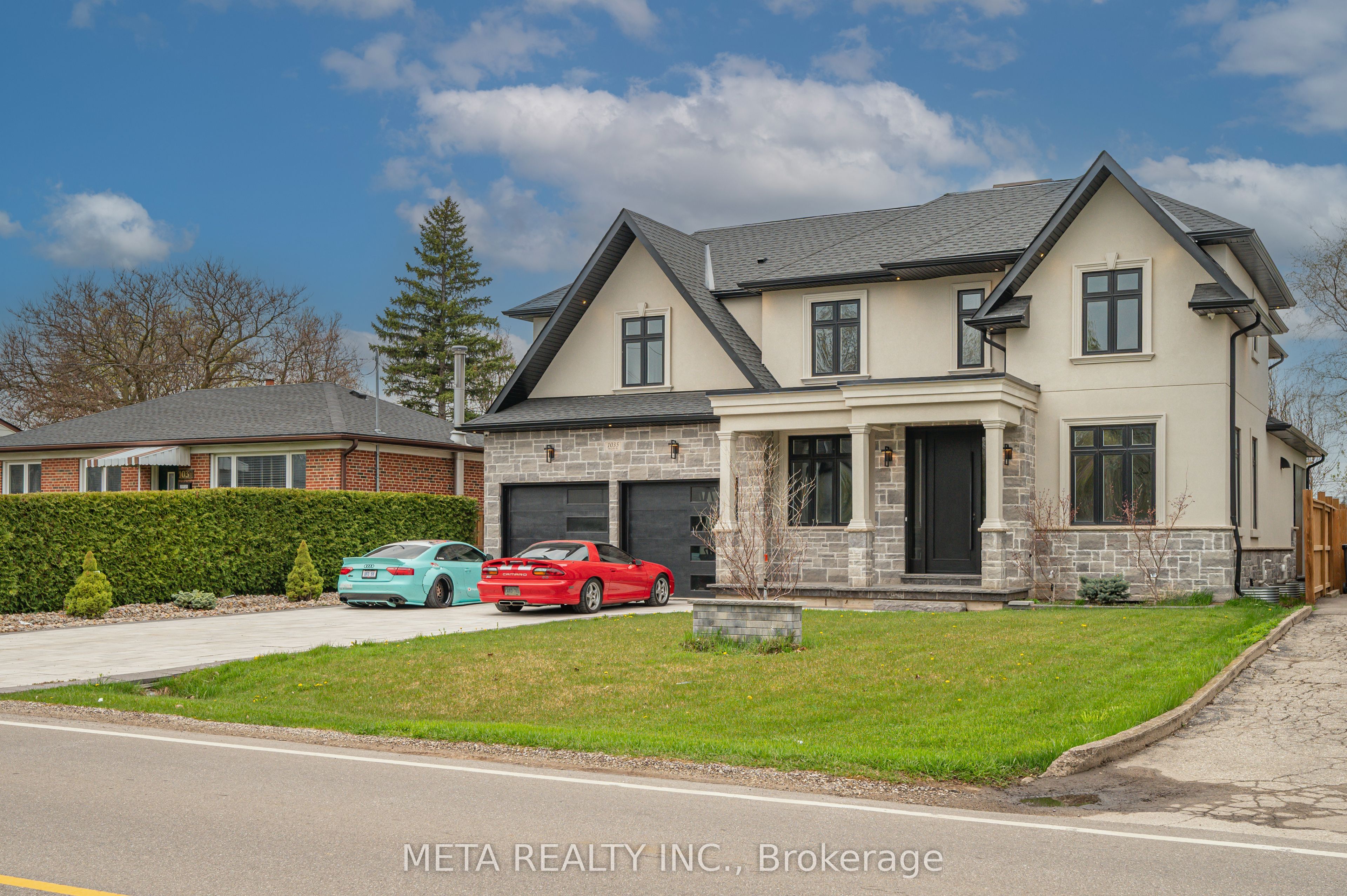 1035 Pinegrove Road