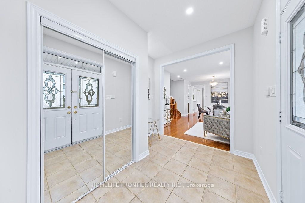 2 George Kirby Street