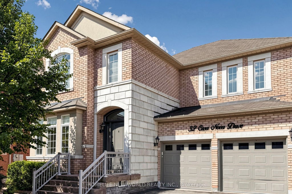 Photo of 32 Casa Nova Drive, Vaughan, ON L4H 3A1 (MLS # N13758018)