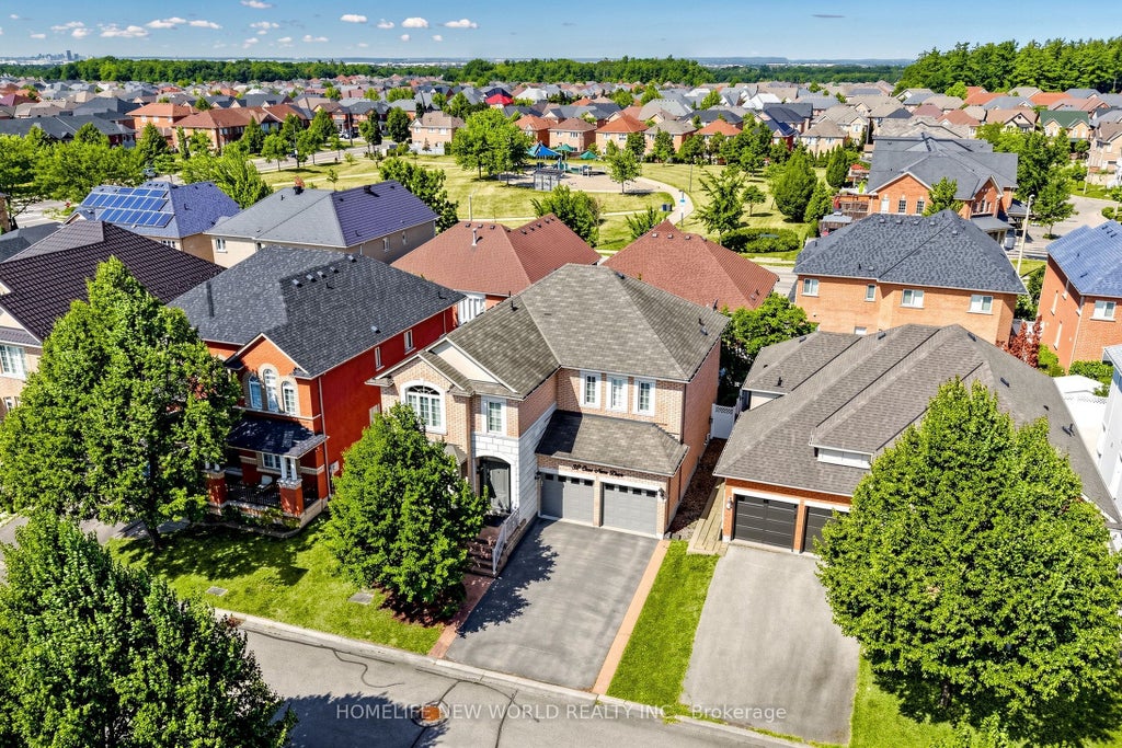 Photo of 32 Casa Nova Drive, Vaughan, ON L4H 3A1 (MLS # N13758018)