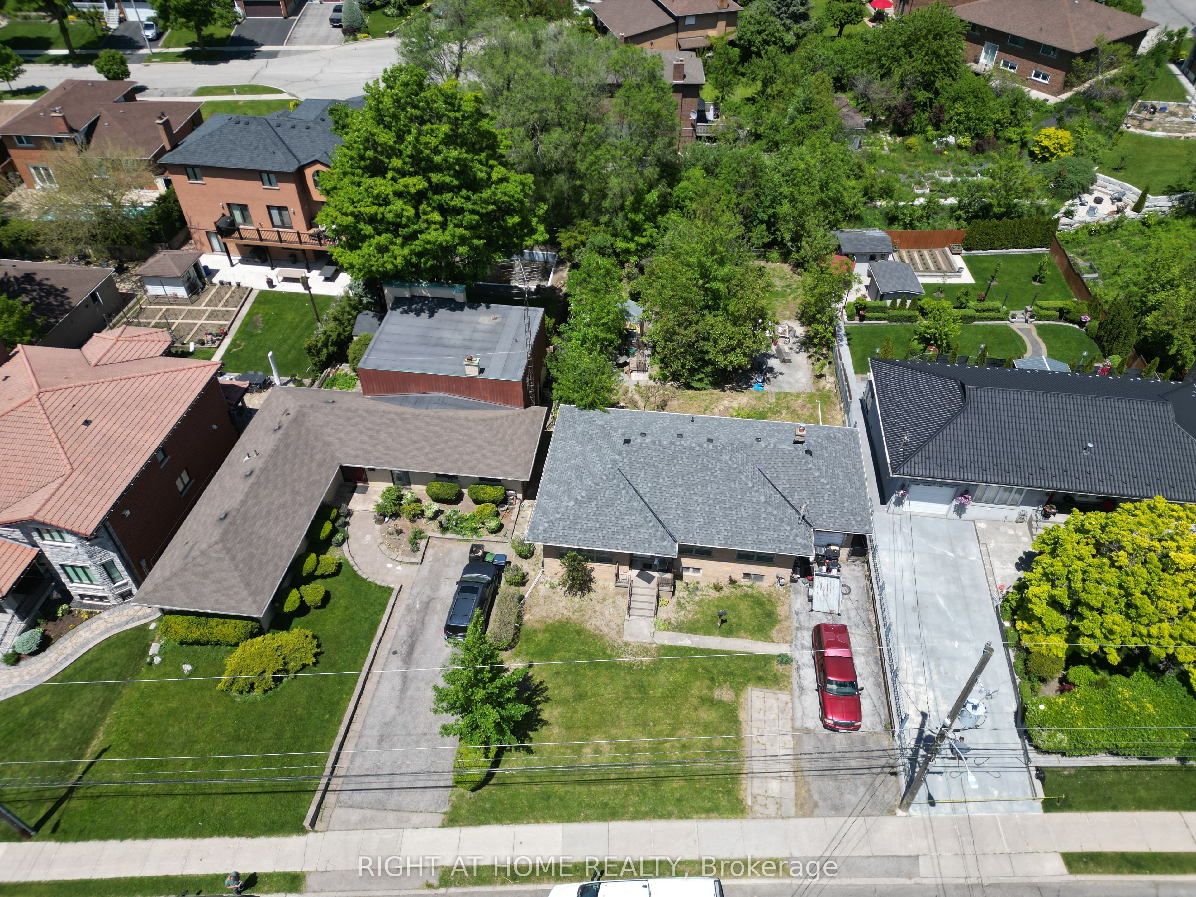 362 Maple Leaf Drive