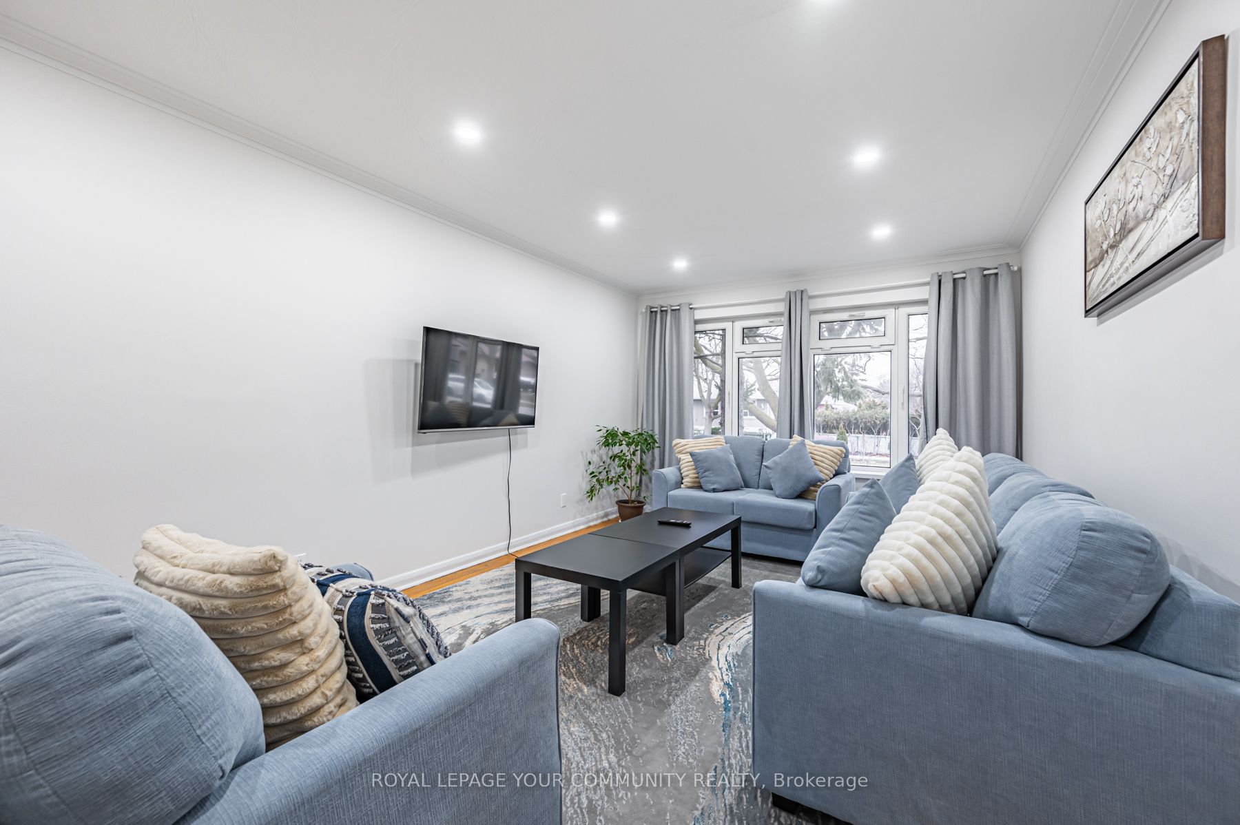20 Littlewood Crescent Main