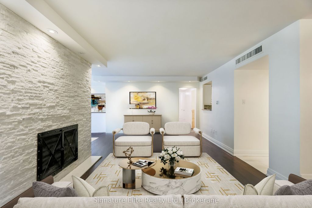 Photo of 70 Montclair Avenue W #203, Toronto, ON M5P 1P7 (MLS # C12339798)