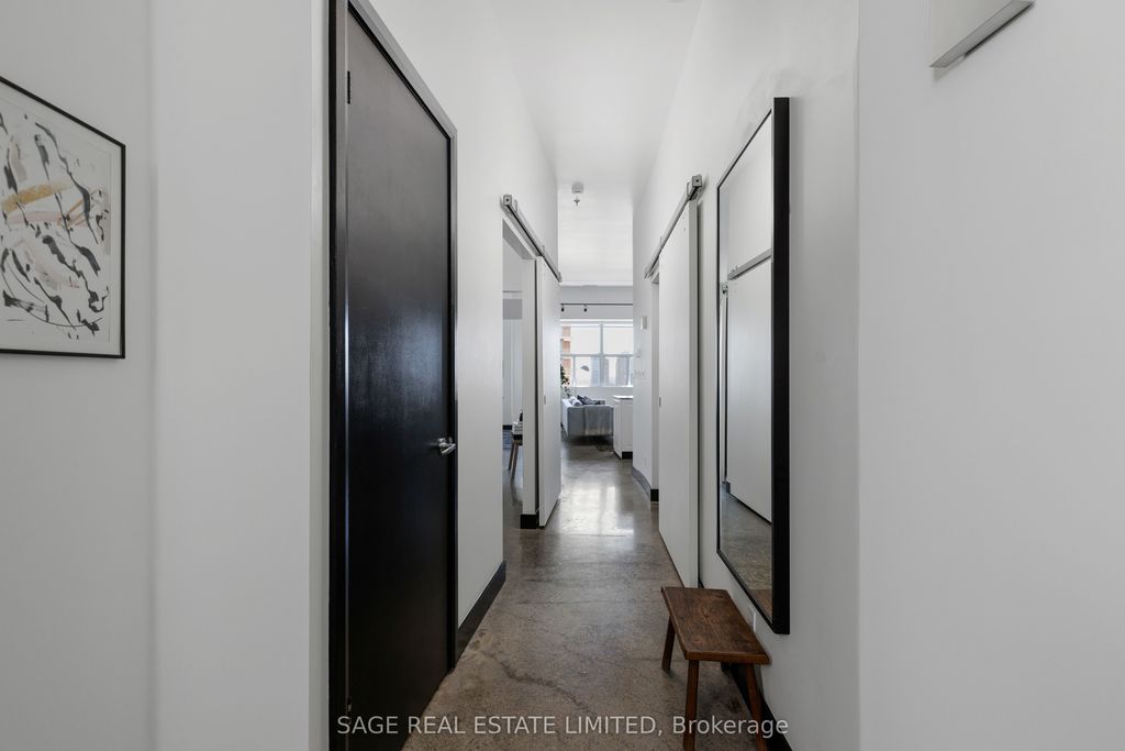 Photo of 700 King Street W #1112, Toronto, ON M5V 2Y6 (MLS # C13083586)