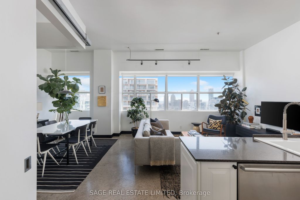 Photo of 700 King Street W #1112, Toronto, ON M5V 2Y6 (MLS # C13083586)