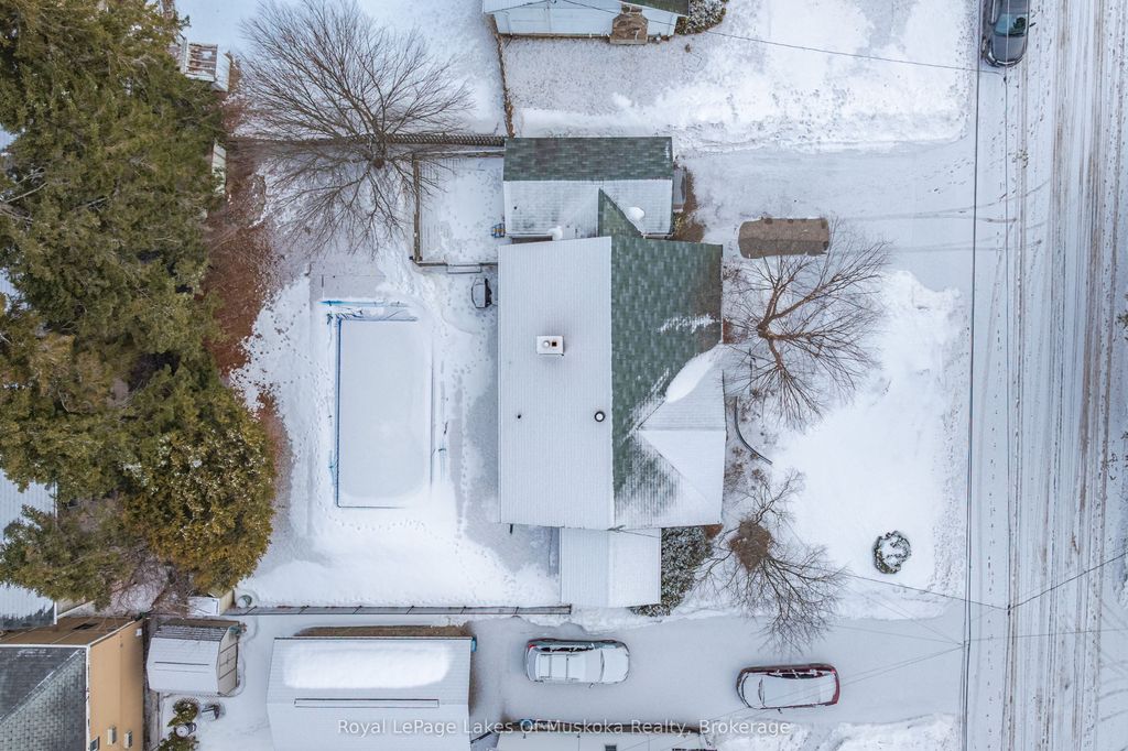 Photo of 10 Morris Avenue, Huntsville, ON P1H 1G4 (MLS # X12935488)