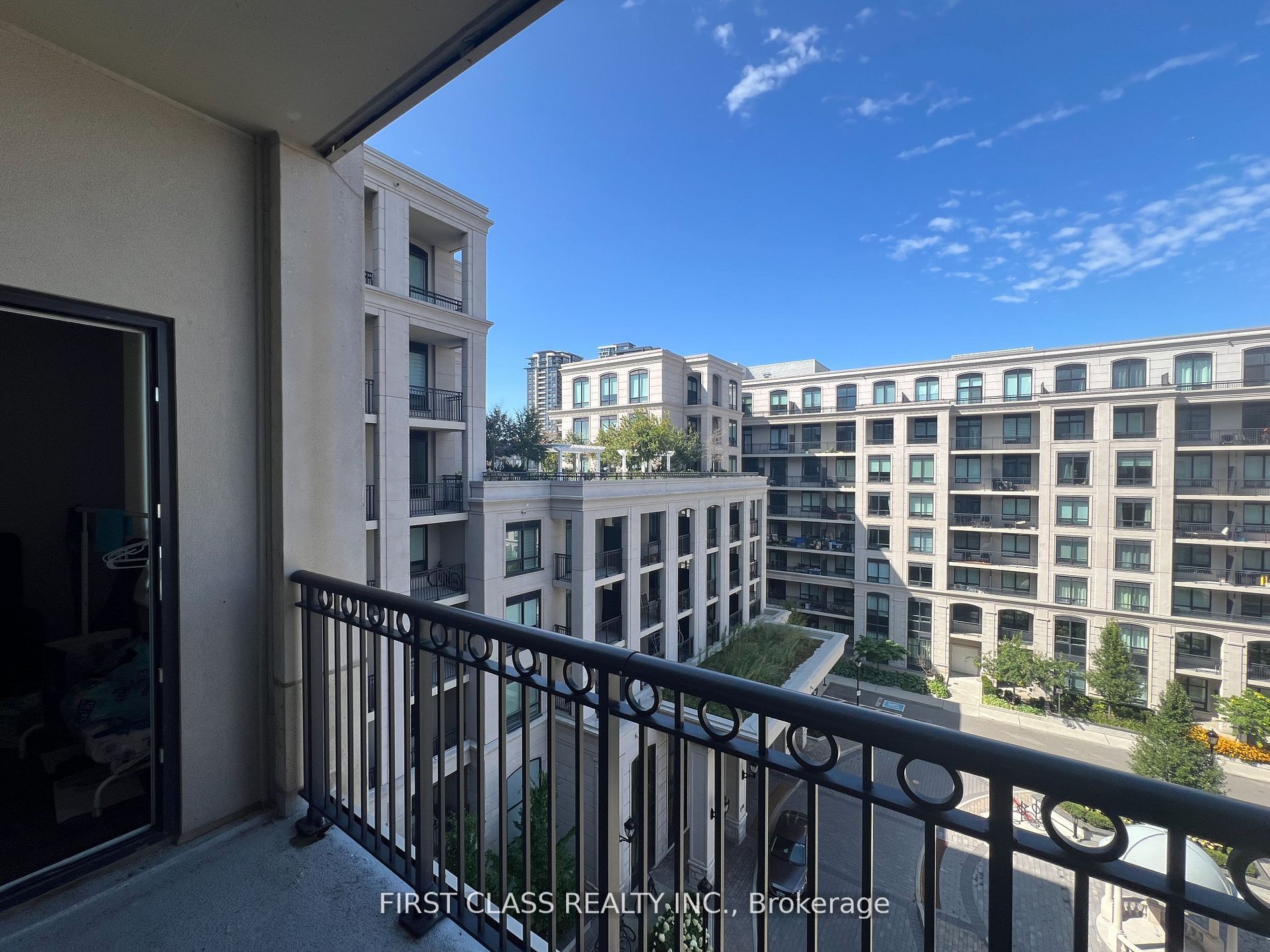 278 Buchanan Drive 727E