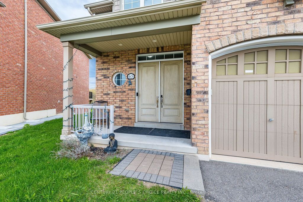 Photo of 65 Honeyview Trail, Brampton, ON L6P 4A4 (MLS # W13077626)